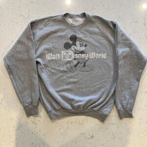 Walt Disney World Mickey Mouse Crew Sweatshirt Adult Medium Gray Long Sleeve
